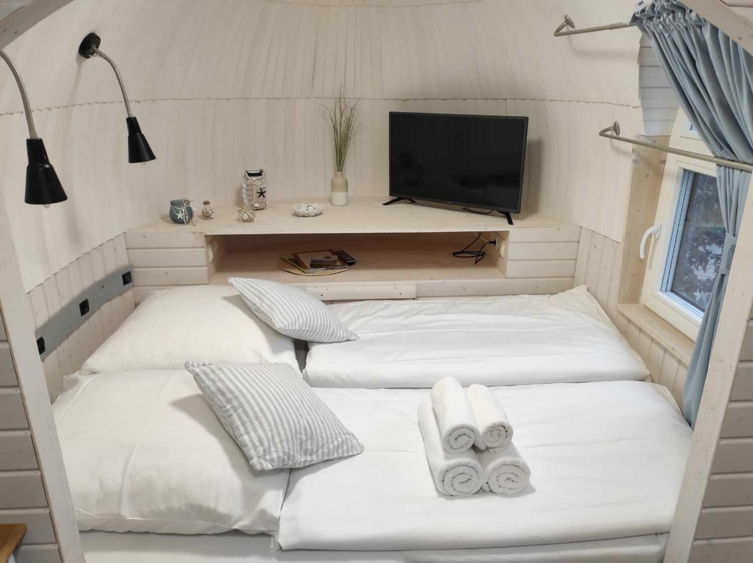 Tiny Igloo Johansson Belau Ngoại thất bức ảnh
