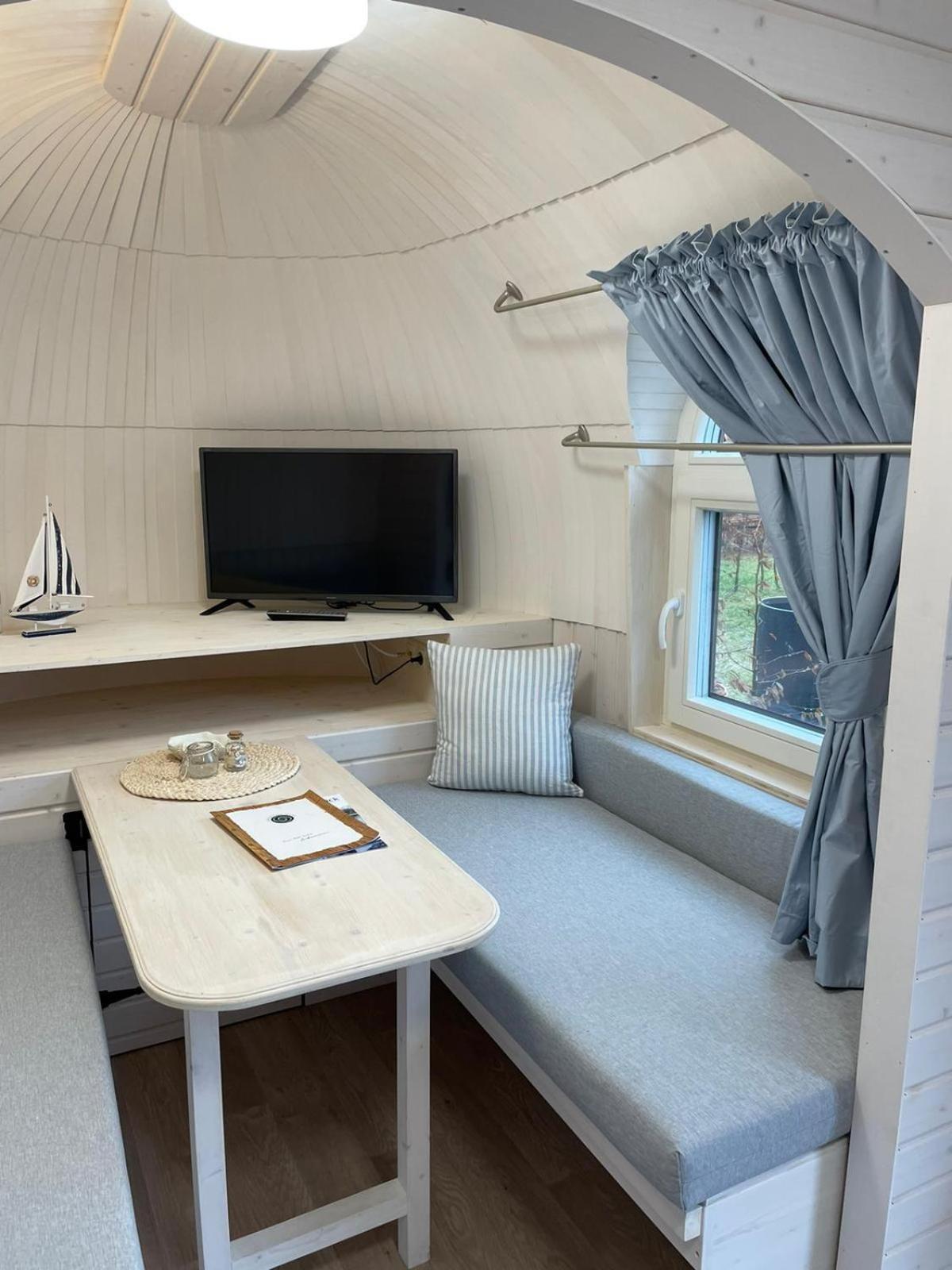 Tiny Igloo Johansson Belau Ngoại thất bức ảnh